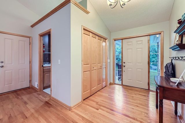 20330 Guarani Street NW, Oak Grove, MN 55303