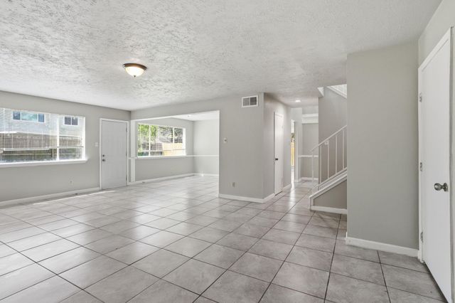 2315 Hampton Road, League City, TX 77573