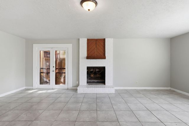 2315 Hampton Road, League City, TX 77573