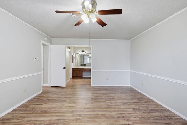 2315 Hampton Road, League City, TX 77573