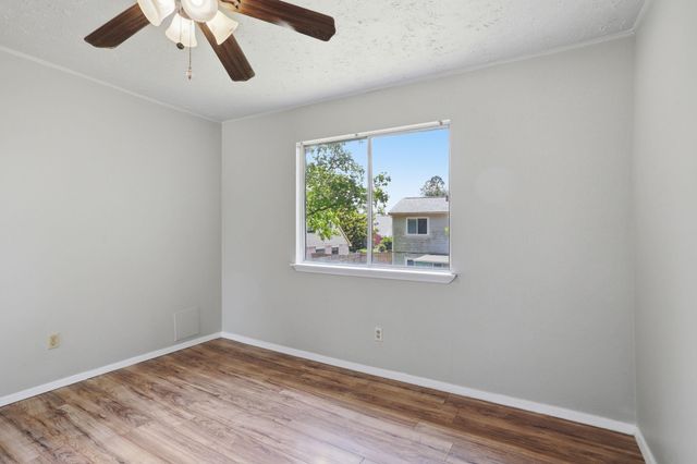 2315 Hampton Road, League City, TX 77573
