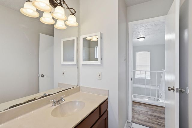 2315 Hampton Road, League City, TX 77573