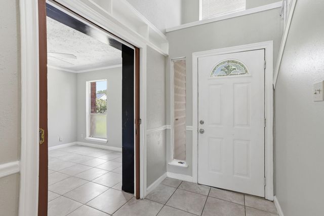 2315 Hampton Road, League City, TX 77573