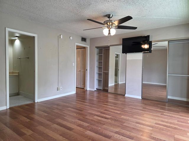 2301 Lucaya Lane E3, Coconut Creek, FL 33066