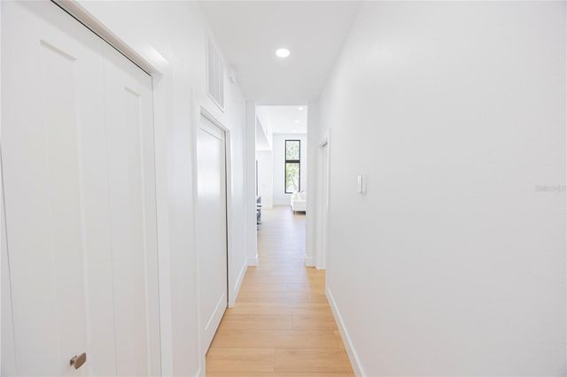 2521 18TH AVENUE N, St Petersburg, FL 33713