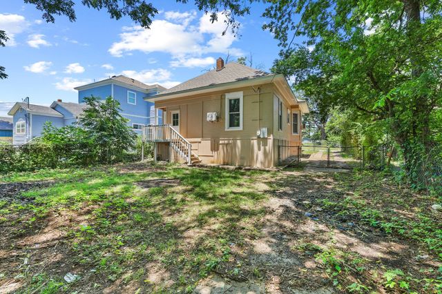 614 W Owings Street, Denison, TX 75020