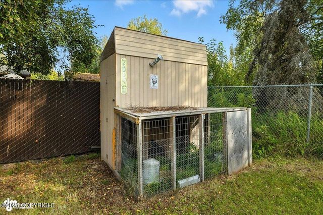385 W Riverview Avenue, Soldotna, AK 99669