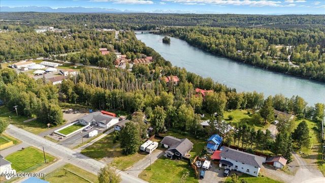 385 W Riverview Avenue, Soldotna, AK 99669