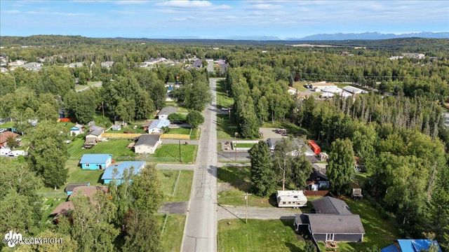 385 W Riverview Avenue, Soldotna, AK 99669