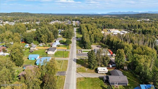 385 W Riverview Avenue, Soldotna, AK 99669