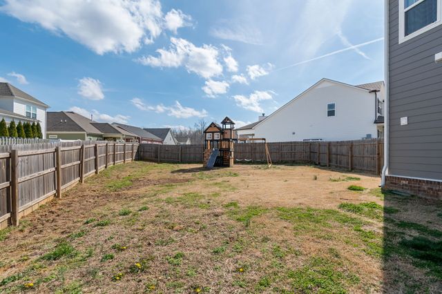 2013 Ambie Way, Fairview, TN 37062