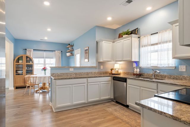 2013 Ambie Way, Fairview, TN 37062