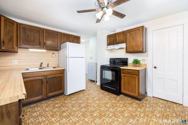 41 Walnut Street, Enfield, CT 06082