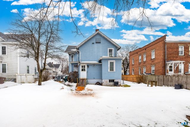 41 Walnut Street, Enfield, CT 06082