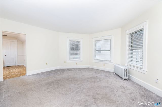 41 Walnut Street, Enfield, CT 06082