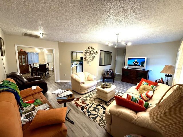 10978 SW 83RD AVENUE, Ocala, FL 34481