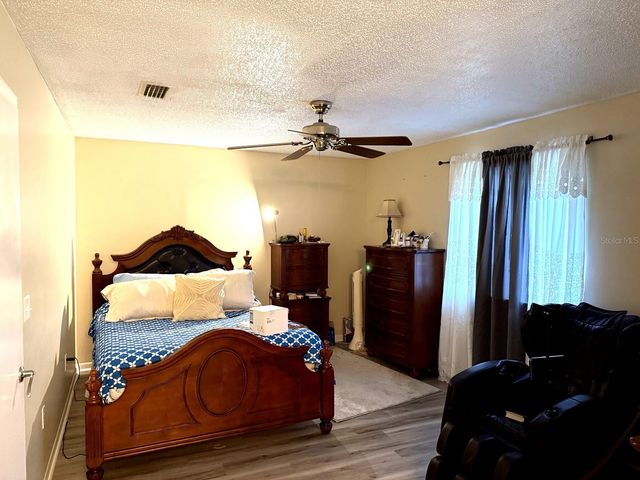 10978 SW 83RD AVENUE, Ocala, FL 34481