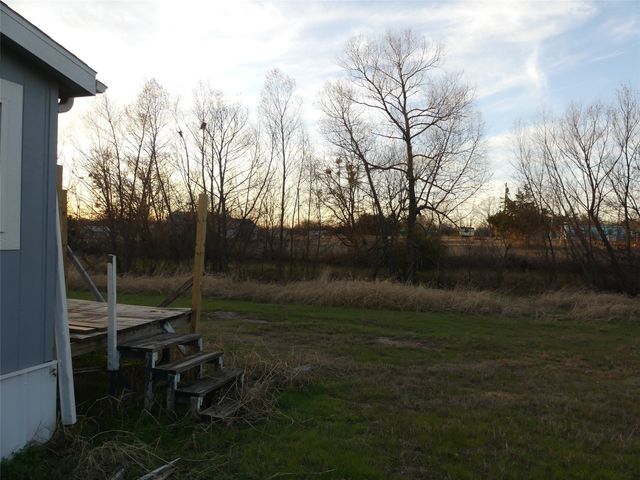 422 Hutchinson Street, Bowie, TX 76230