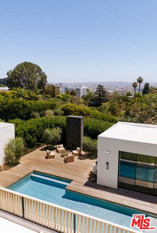 1307 N Doheny Drive, Los Angeles, CA 90069