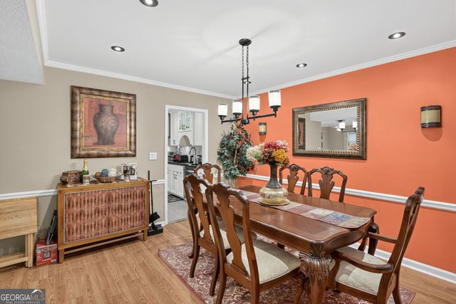 6851 Roswell Road APT Q 8, Sandy Springs, GA 30328