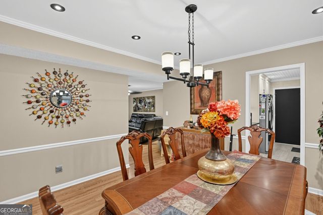 6851 Roswell Road APT Q 8, Sandy Springs, GA 30328