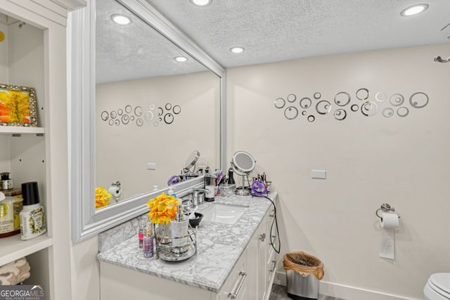 6851 Roswell Road APT Q 8, Sandy Springs, GA 30328