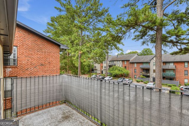 6851 Roswell Road APT Q 8, Sandy Springs, GA 30328