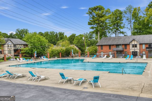 6851 Roswell Road APT Q 8, Sandy Springs, GA 30328