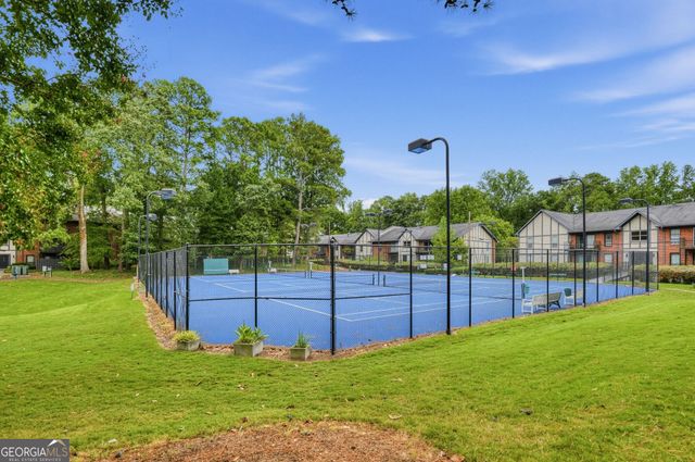 6851 Roswell Road APT Q 8, Sandy Springs, GA 30328