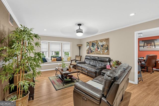 6851 Roswell Road APT Q 8, Sandy Springs, GA 30328