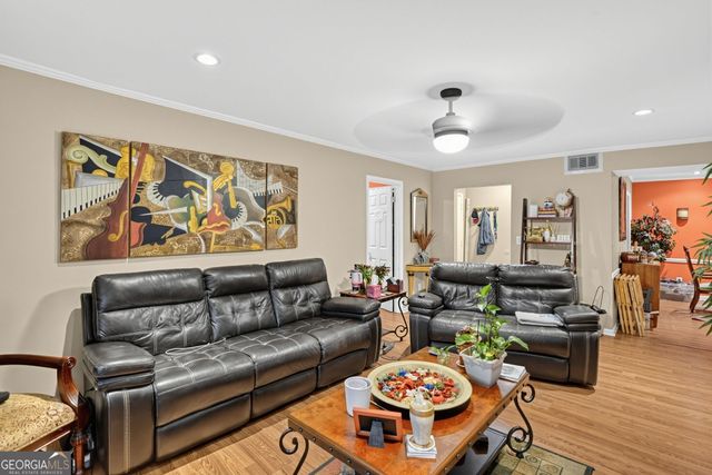 6851 Roswell Road APT Q 8, Sandy Springs, GA 30328