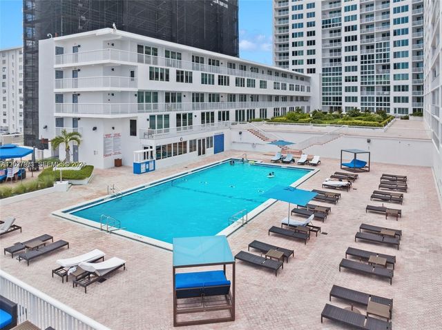 5401 Collins Avenue 807, Miami Beach, FL 33140