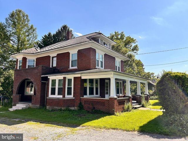 149 W MAIN ST, Millheim, PA 16854
