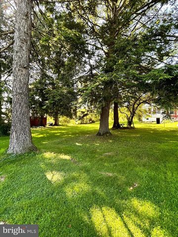 149 W MAIN ST, Millheim, PA 16854