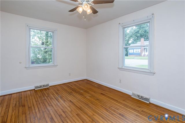 504 Miles Ave, Hopewell, VA 23860