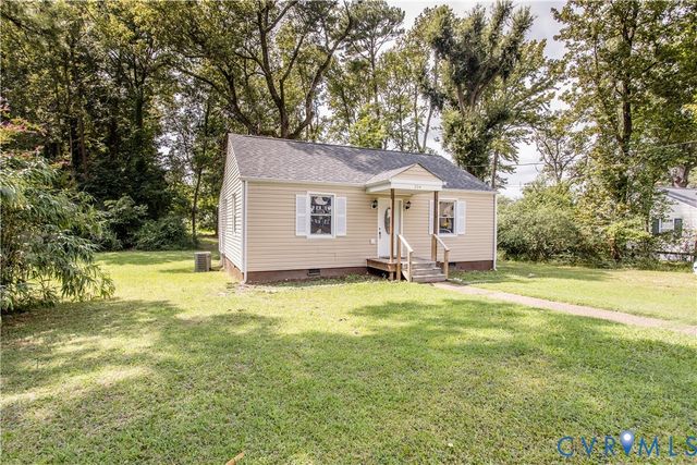 504 Miles Ave, Hopewell, VA 23860