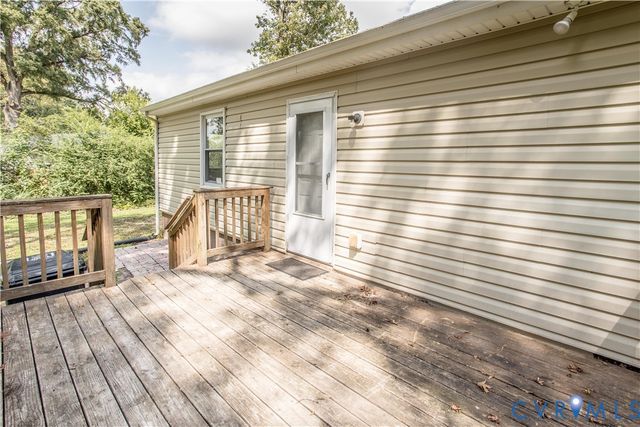 504 Miles Ave, Hopewell, VA 23860