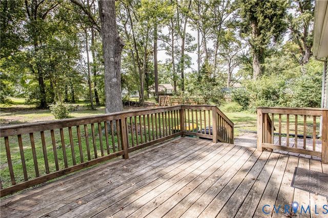 504 Miles Ave, Hopewell, VA 23860