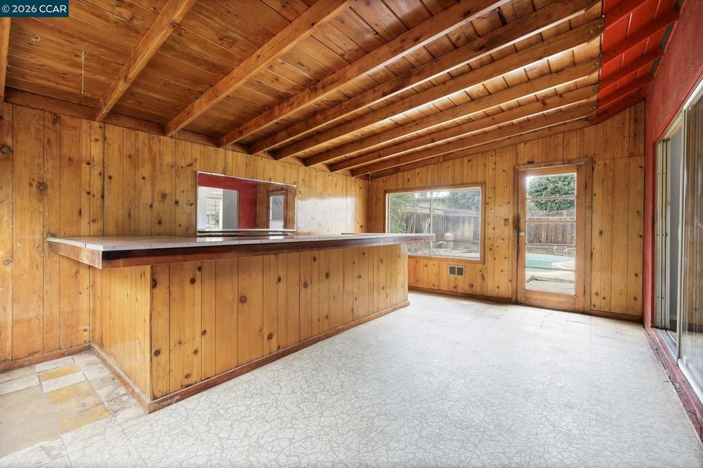 Image 13 of property listing at 959 959 Chandler Ct, Concord, CA 94518