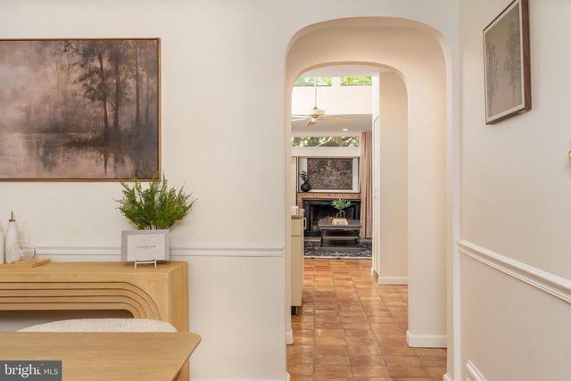 5103 CHEVY CHASE PKWY NW, Washington, DC 20008