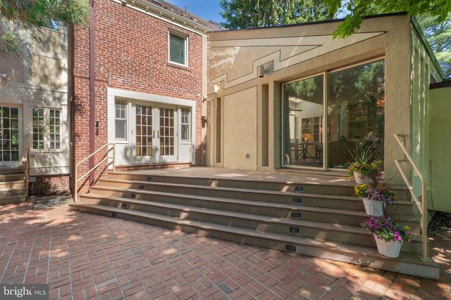 5103 CHEVY CHASE PKWY NW, Washington, DC 20008