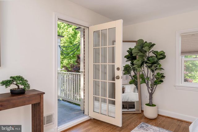 5103 CHEVY CHASE PKWY NW, Washington, DC 20008