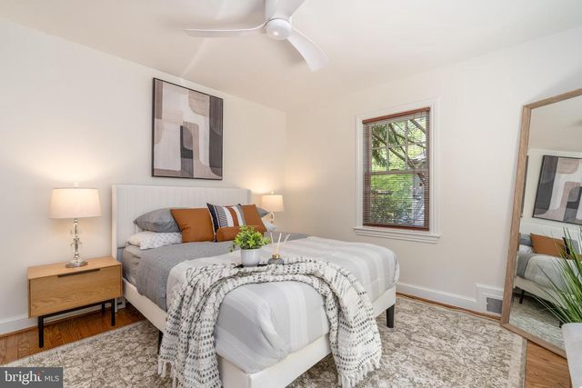 5103 CHEVY CHASE PKWY NW, Washington, DC 20008