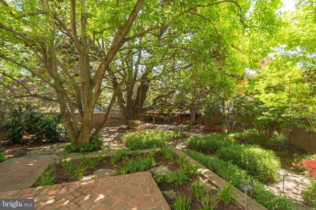 5103 CHEVY CHASE PKWY NW, Washington, DC 20008