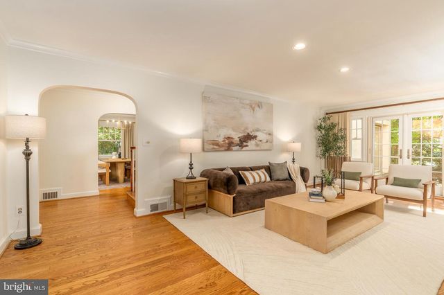 5103 CHEVY CHASE PKWY NW, Washington, DC 20008
