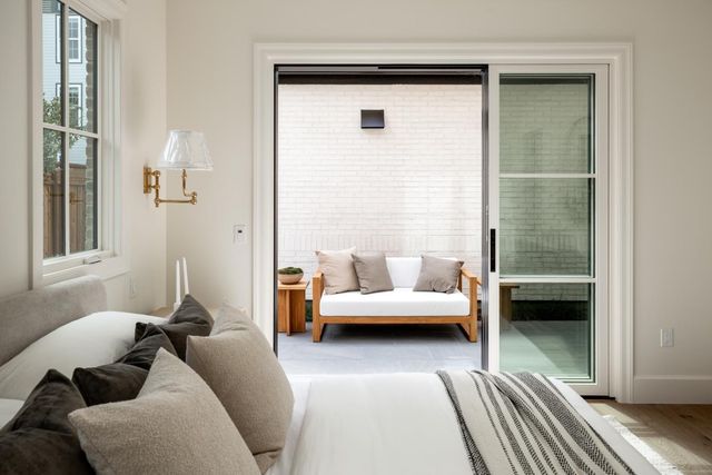 162 Waverley Street, Palo Alto, CA 94301