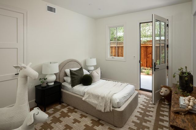 162 Waverley Street, Palo Alto, CA 94301