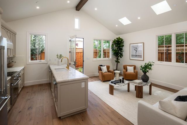 162 Waverley Street, Palo Alto, CA 94301