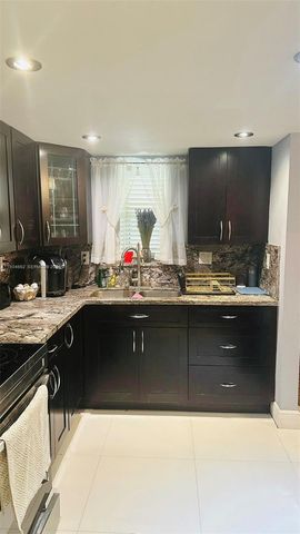 20401 NE 30th Avenue 1088, Aventura, FL 33180