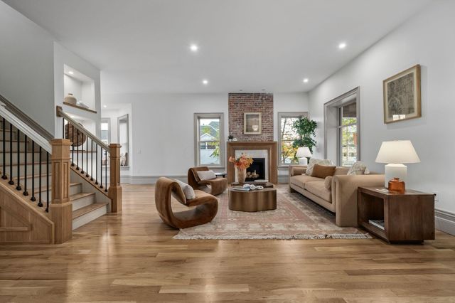 34 Woodland Avenue, Columbus, OH 43203